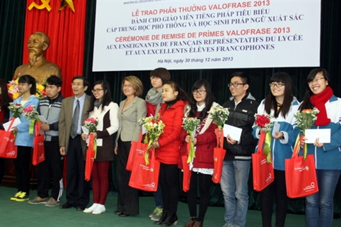 Prix Valofrase pour les meilleurs enseignants et élèves francophones du Vietnam